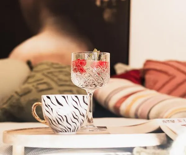 Hercules Strict Centre Superior Апартаменти