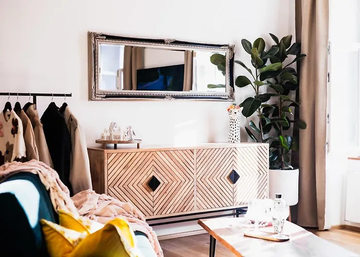 Hercules Strict City Centre Studio Superior Appartamento