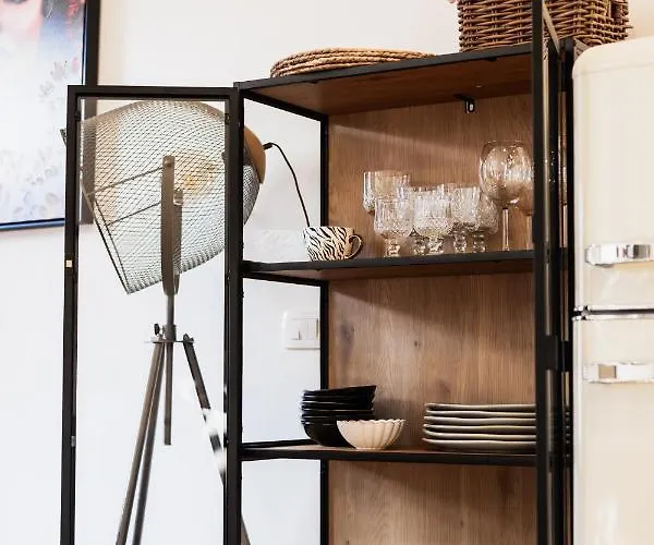 Hercules Strict City Centre Studio Superior Appartamento