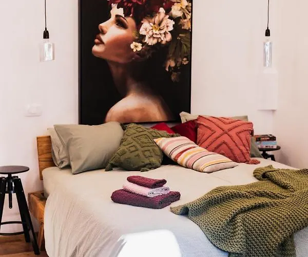 Hercules Strict City Centre Studio Superior